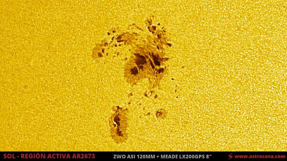 Región activa del Sol AR267334. ZWO aSI 120 MM y MEADE LX200GPS 8". Filtro Rojo y lámina Baader. Color sintético.