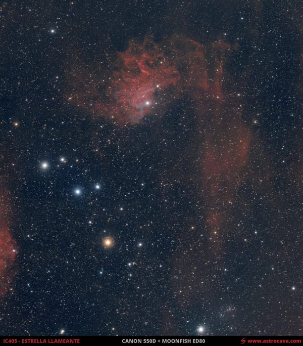 Nebulosa de la estrella llameante (IC405) en Auriga